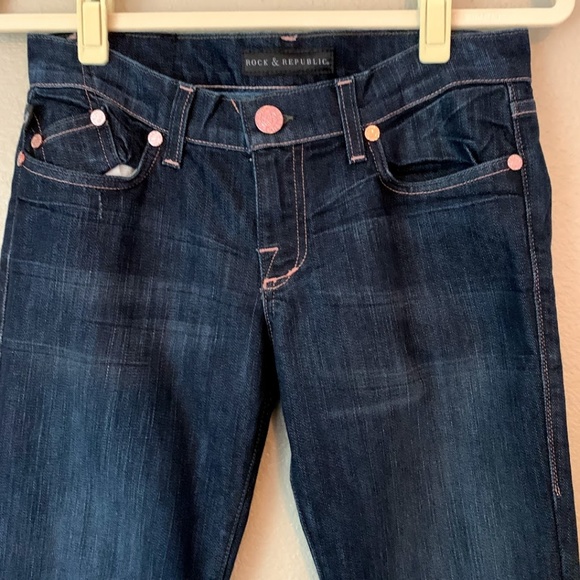 Rock & Republic Kasandra Flare Jeans - Picture 2 of 8